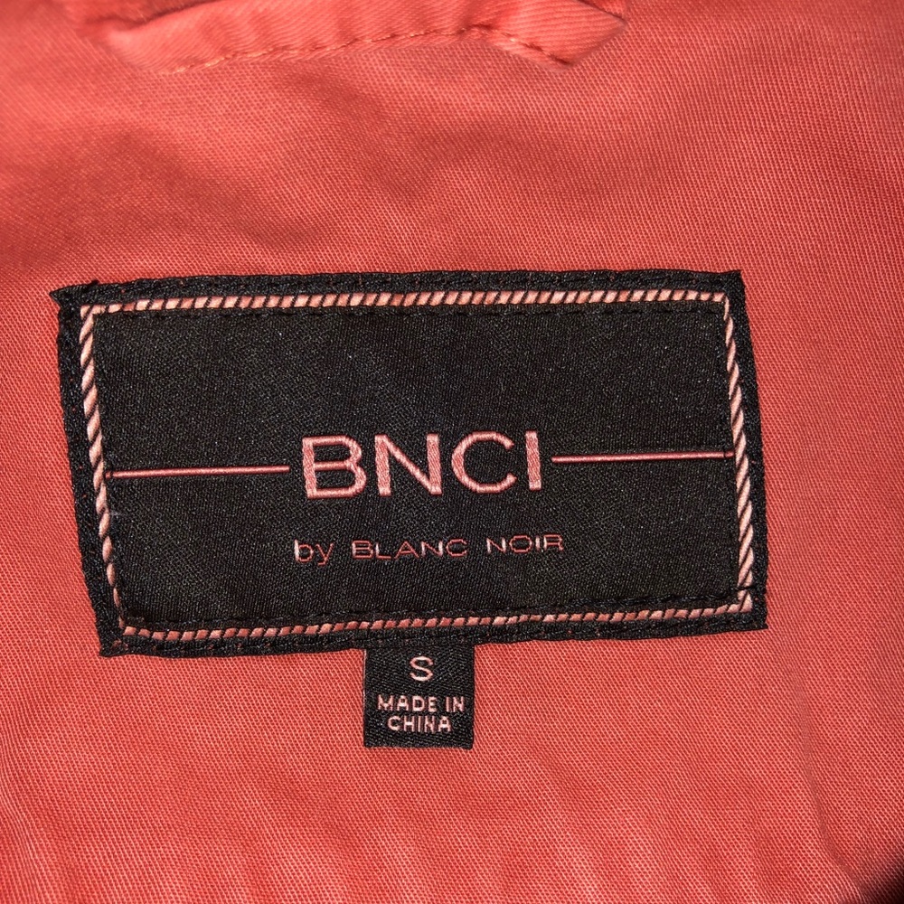 Jacket - Picture 4 of 4